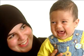 فادي كمال الدين ووالدته زينب