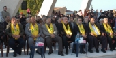 النائب نواف الموسوي خلال رفع راية العباس عند نصب السيد عباس الموسوي في تفاحتا