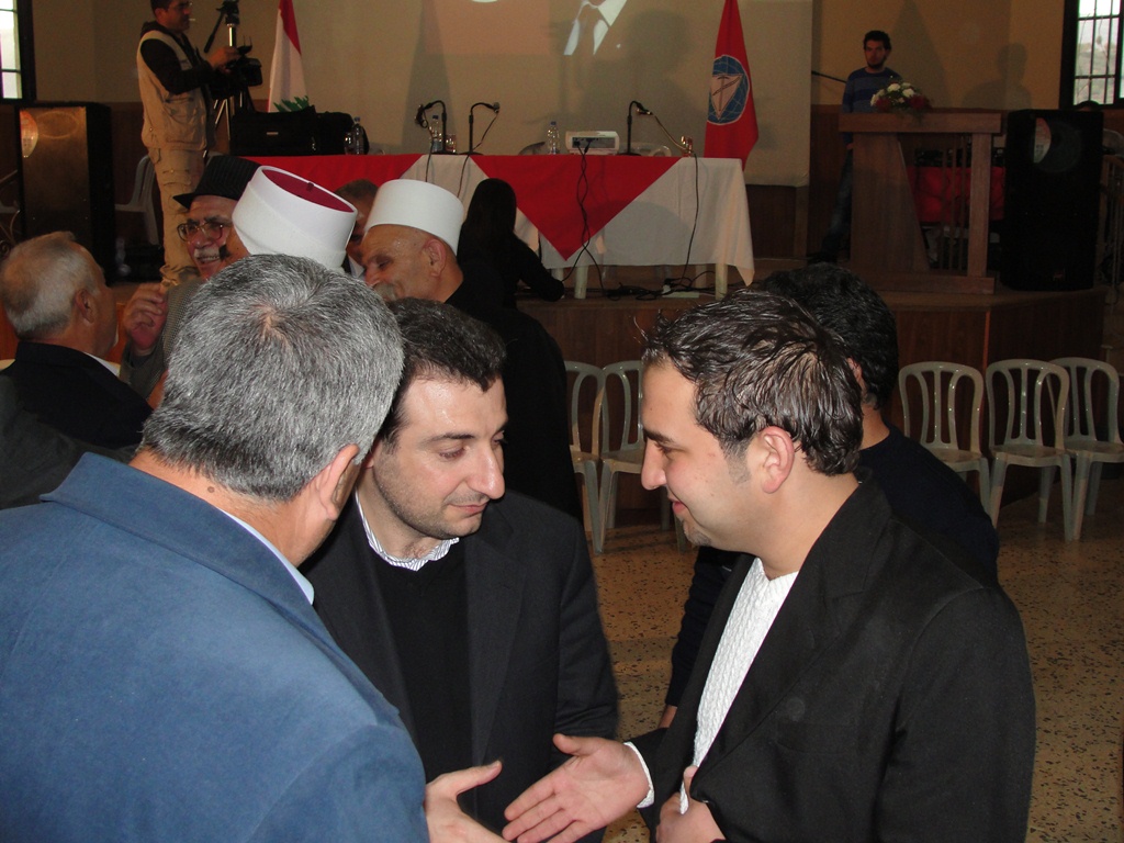الوزير وائل ابو فاعور.. تواصل شبابي