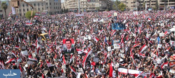 جانب من المسيرات المليونية التي عمّت مختلف المدن السورية يوم أمس