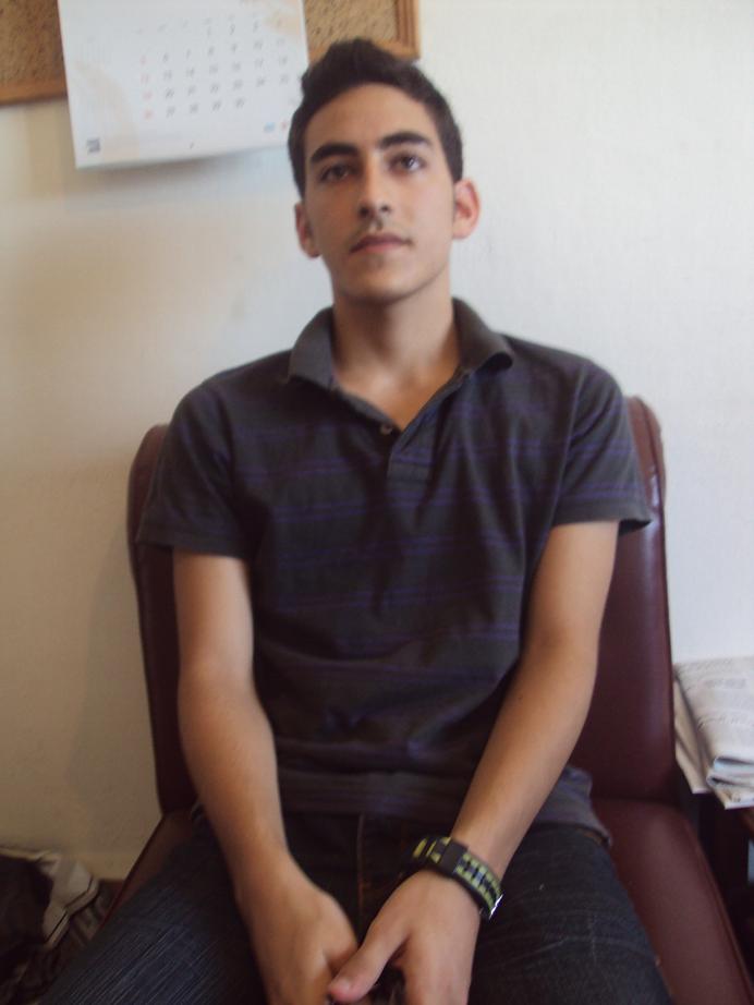 محمد حسن دبوق، إبن رئيس بلدية صور، الأول في لبنان في الثانوية العامة