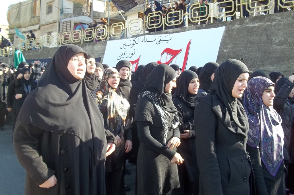 مسيرة عاشورائية لمدرسة عيسى بن مريم ومبرة النبي ابراهيم في العديسة