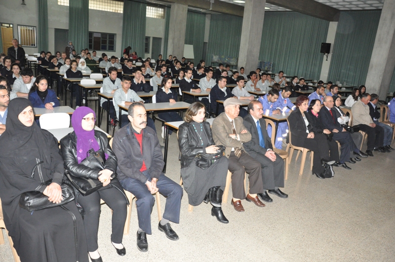 ثانوية الراهبات الانطونيات في النبطية أطلقت مشروع" التوعية للحد من مخاطر حوادث الدراجات النارية