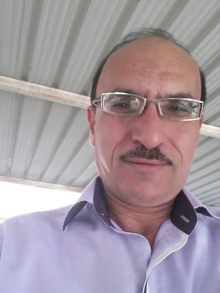 الكاتب سهيل علي غصن