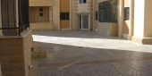 مشروع مطل الجبل السكني يتكون من شقق سكنية بمساحات 160 م2 خمس غرف، سعر الشقة 75000$ 