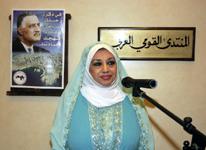 المطربة نجاح سلام في صورة تذكارية