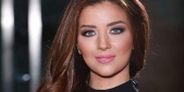 ديما صادق المتميزة بإطلالاتها الإعلامية