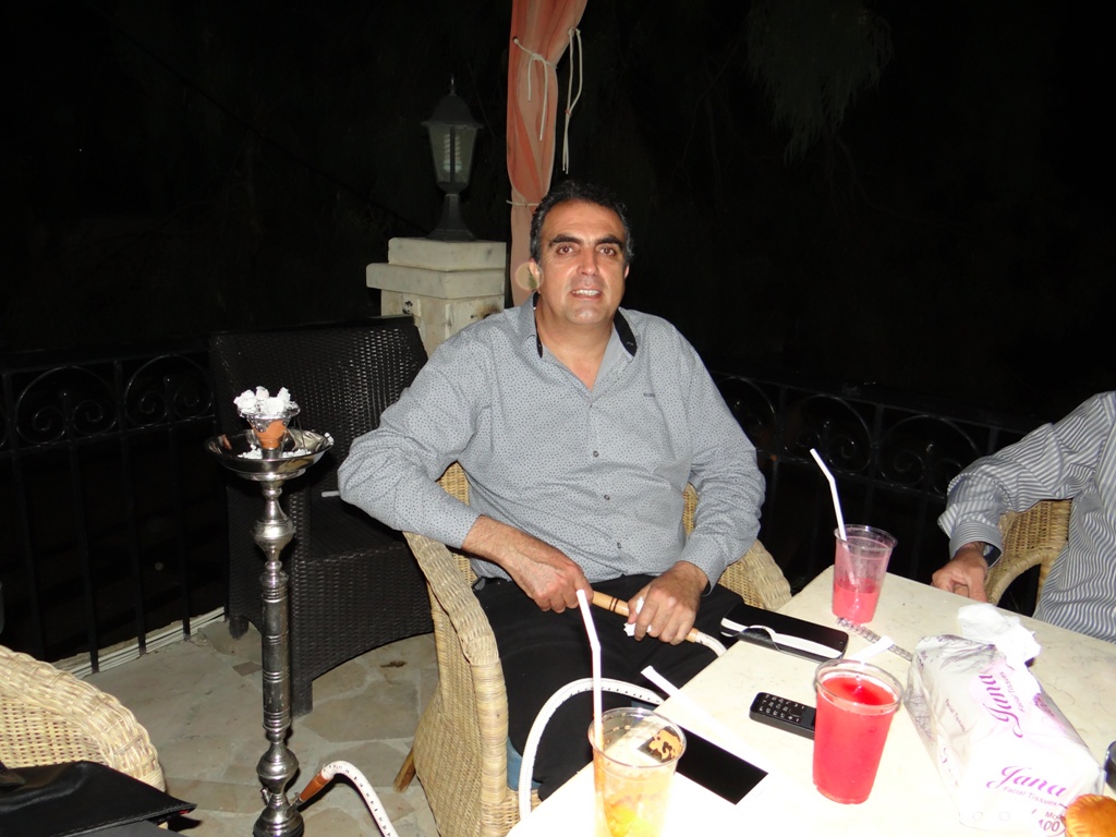 د يوسف سعد رئيس دائرة الثروة الحيوانية في مصلحة زراعة النبطية 