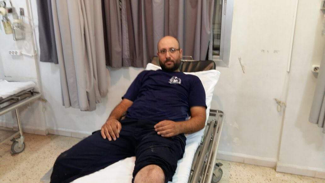 الشاب عبدو خريس اثناء المعالجة