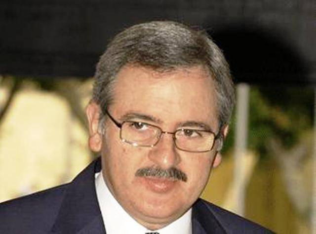 وزير الدولة لشؤون المرأة جان اوغاسابيان