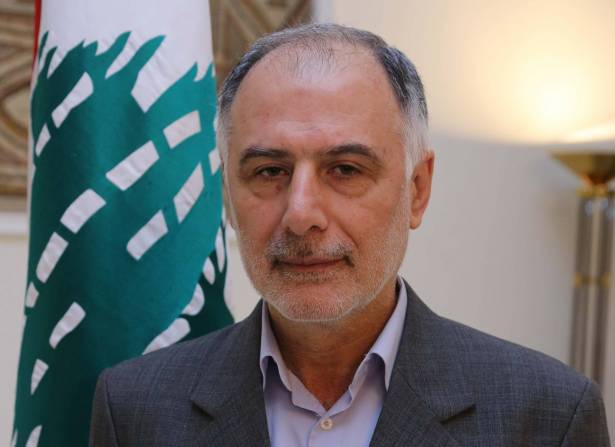 وزير الشباب والرياضة محمد فنيش