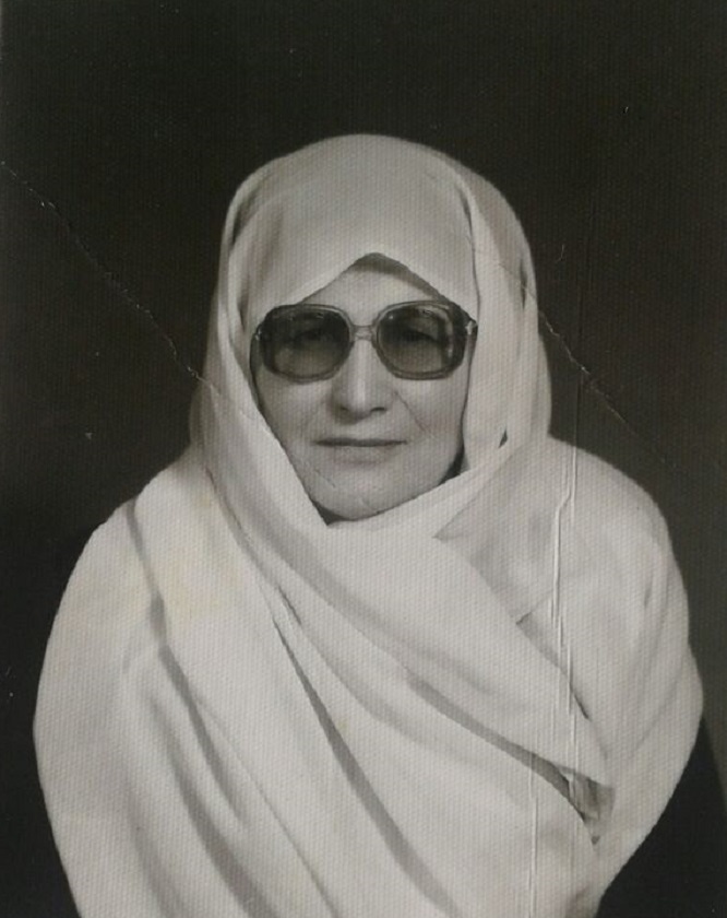 المرحومة الحاجة زينب عبد الحسن عواضة (أم أحمد أبوعبّاس)  