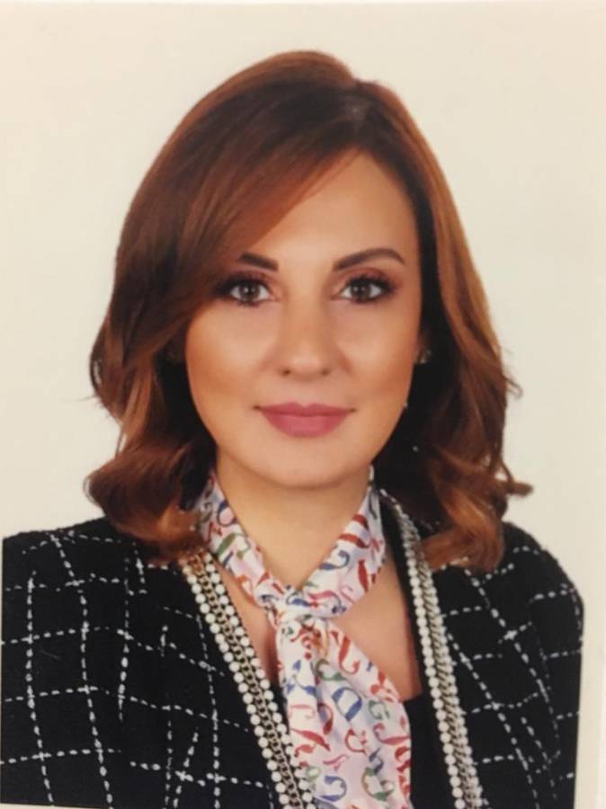 وزيرة الشباب والرياضة فارتينيه اوهانيان