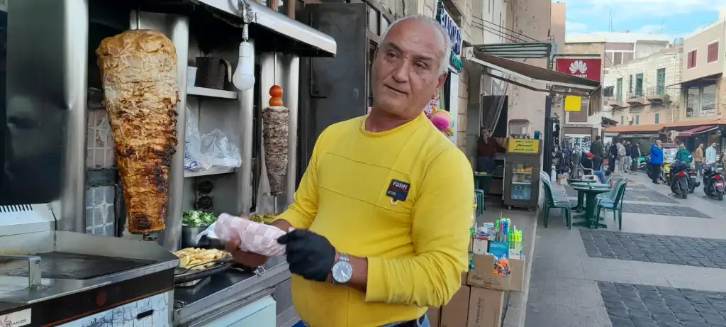 مطعم صهيون في صور