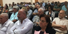 تكريم الدكتور كمال حمدان بعد انتها الندوة