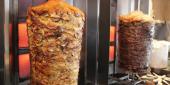 مطعم يبيع الشاورما (إنترنت)