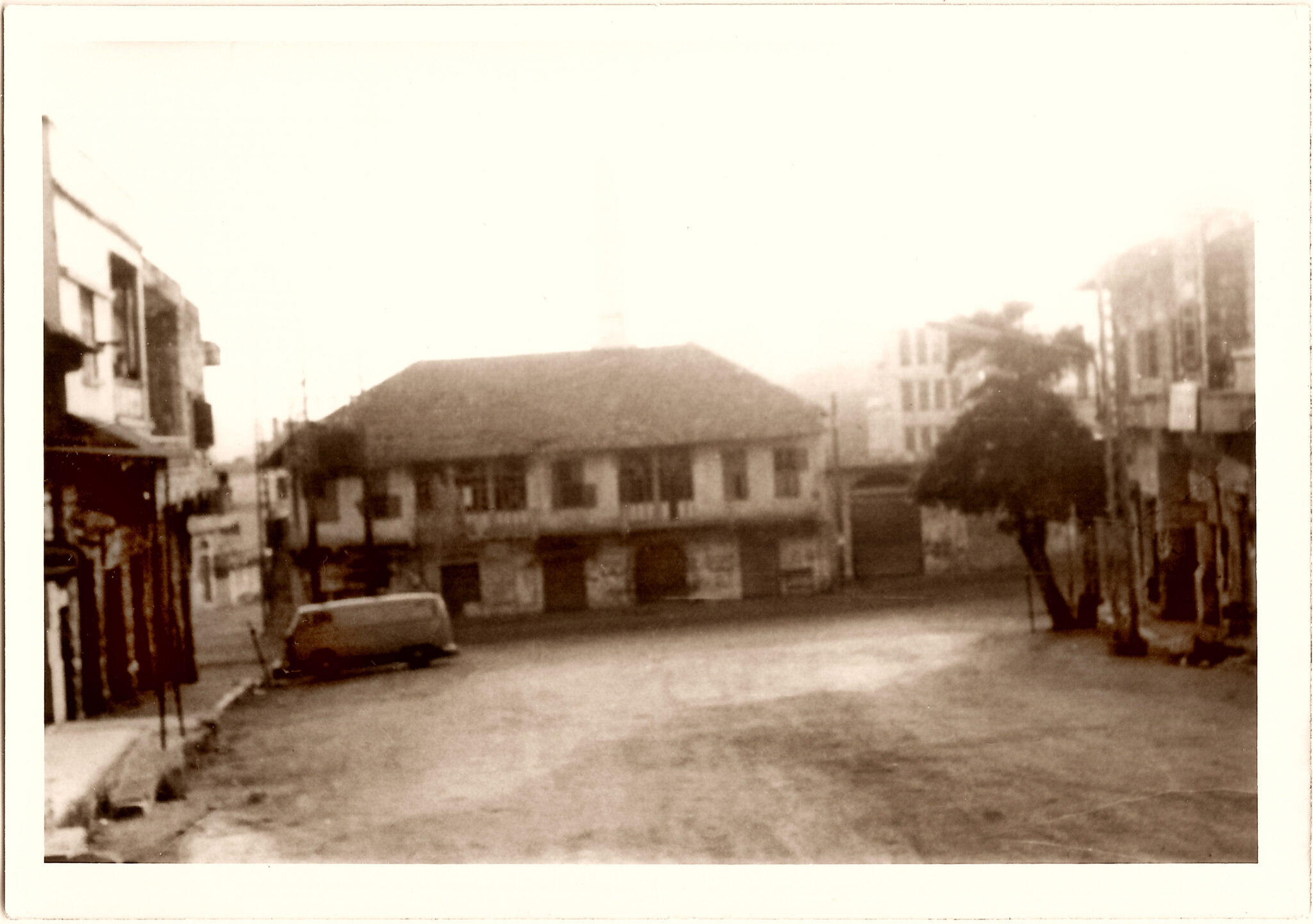 فندق زهرة الجنوب (أرشيف حمزة الحسيني)
