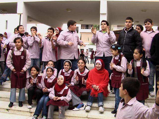 والتلامذة تضامنوا مع مدرساتهم